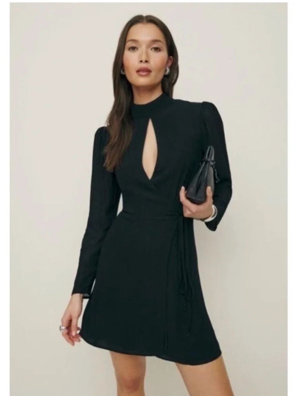 NWOT Reformation Ottessa Mini Black Dress Long Sleeve Keyhole Size XS
